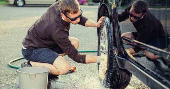 5 Ways to Care for Your Car at Home