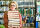 how to become a librarian