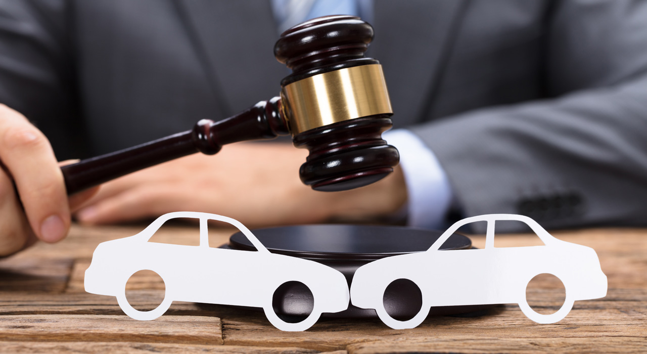 What Are Basic Values To Consider Before Hiring A Car Accident Lawyer?