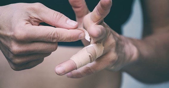 A Comprehensive Guide to Tape Fingers for Climbing