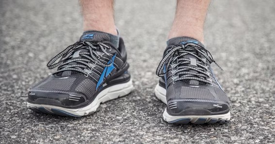 5 Things to Look For When Buying Men’s Running Shoes