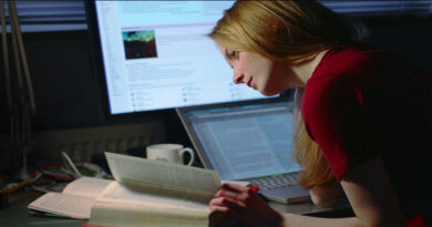 What to Look for When Choosing an Online R.N. to BSN Program