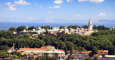 Topkapi Palace Guide: A Journey Through Istanbul's Magnificent Past