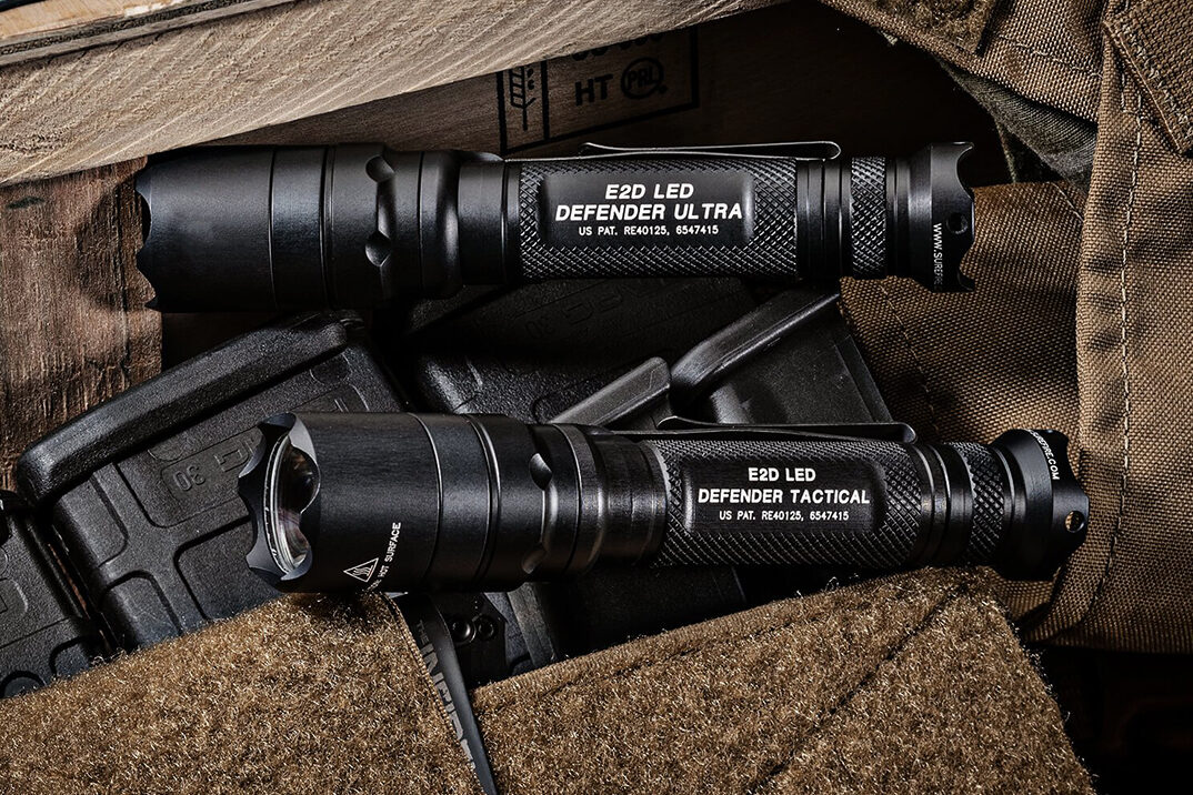 Powerful and tactical handheld flashlight Warrior X 3's unique function